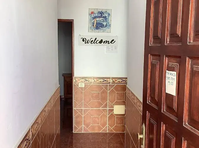 Banana Surf House * Los Cristianos (Tenerife)