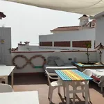 Banana Surf House 招待所