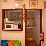 Banana Surf House 招待所