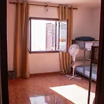 Banana Surf House 招待所 *