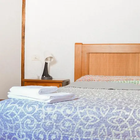 Banana Surf House Los Cristianos (Tenerife)