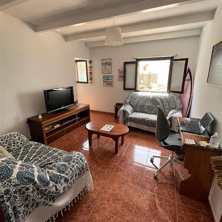 Guest house Banana Surf House *