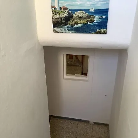 Banana Surf House *