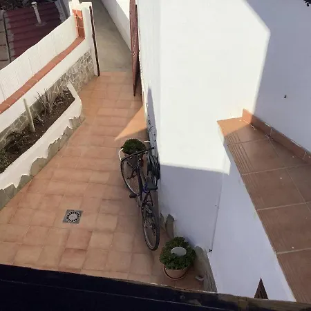 Banana Surf House Los Cristianos (Tenerife)