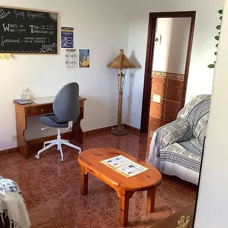 Banana Surf House Guest house Los Cristianos (Tenerife)