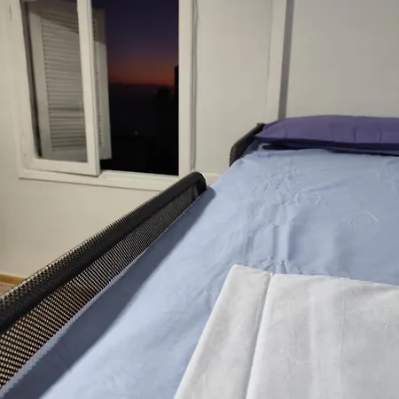 Guest house Banana Surf House