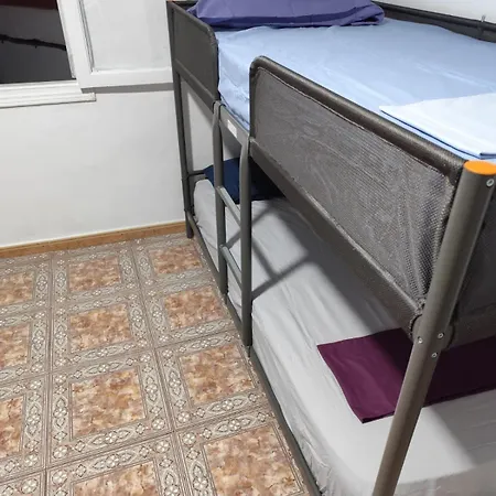 Banana Surf House Guest house Los Cristianos (Tenerife)