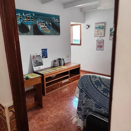 Pensión Banana Surf House