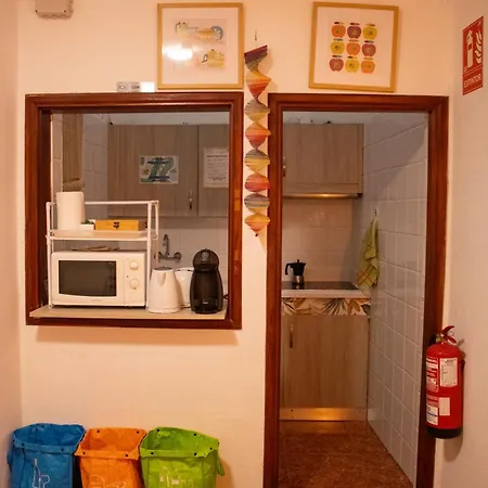 Banana Surf House Pensión