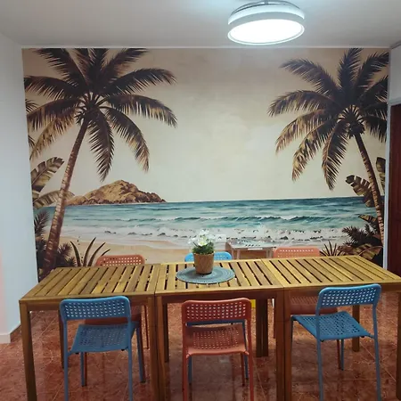 Banana Surf House Pensionat *