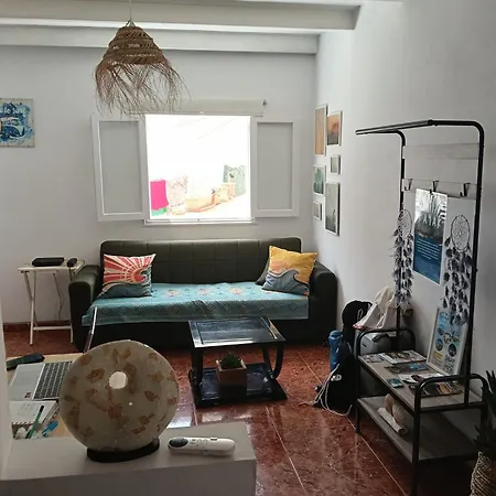 Pensión Banana Surf House *