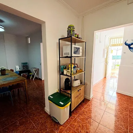 Banana Surf House Pensionat Los Cristianos (Tenerife)