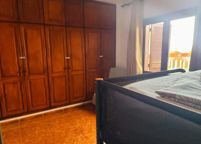 Guest house Banana Surf House *